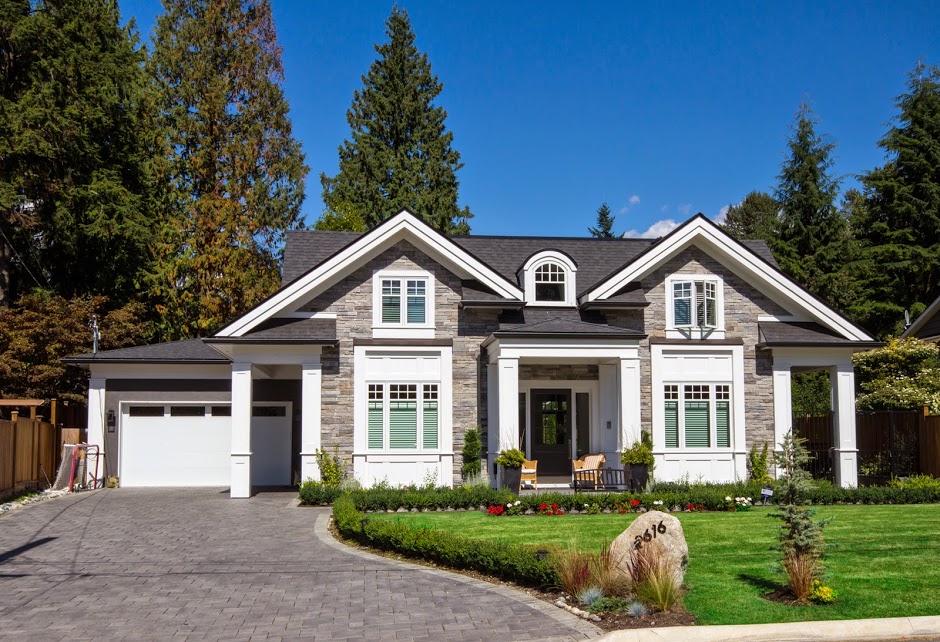 Roofing work in North Vancouver